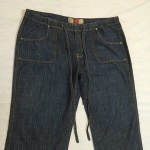 OLD NAVY MID RISE WOMENS CAPRIS PANTS 100% COTTON SIZE 6